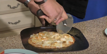 Garlic Shrimp Pizza